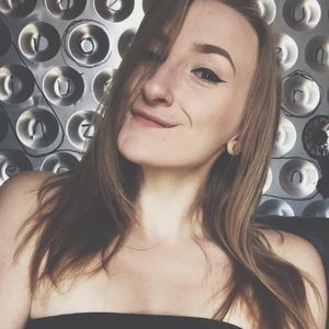 Meet your Posher, Julianne